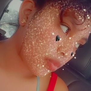 Meet your Posher, Esquibel